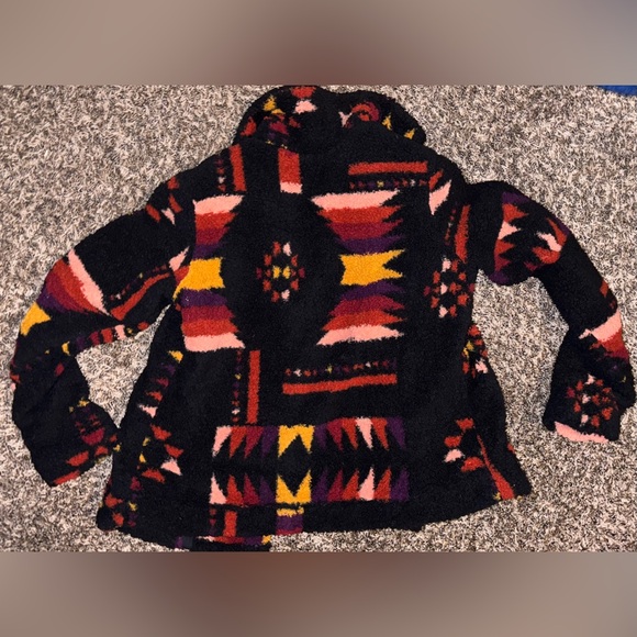SONOMA TRIBAL FLEECE COAT.
Women’s Medium.| - Picture 13 of 13